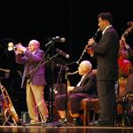 George Bean (tpt), Franz (seated), and Tad Calcara (cl)
(photo credit:  David Jewell)